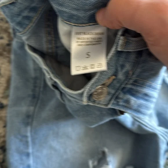 JUST BLACK DENIM SHORTS - Picture 4 of 4